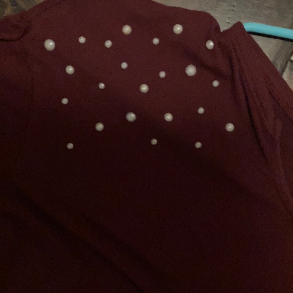 Maroon Top - Picture 2 of 2